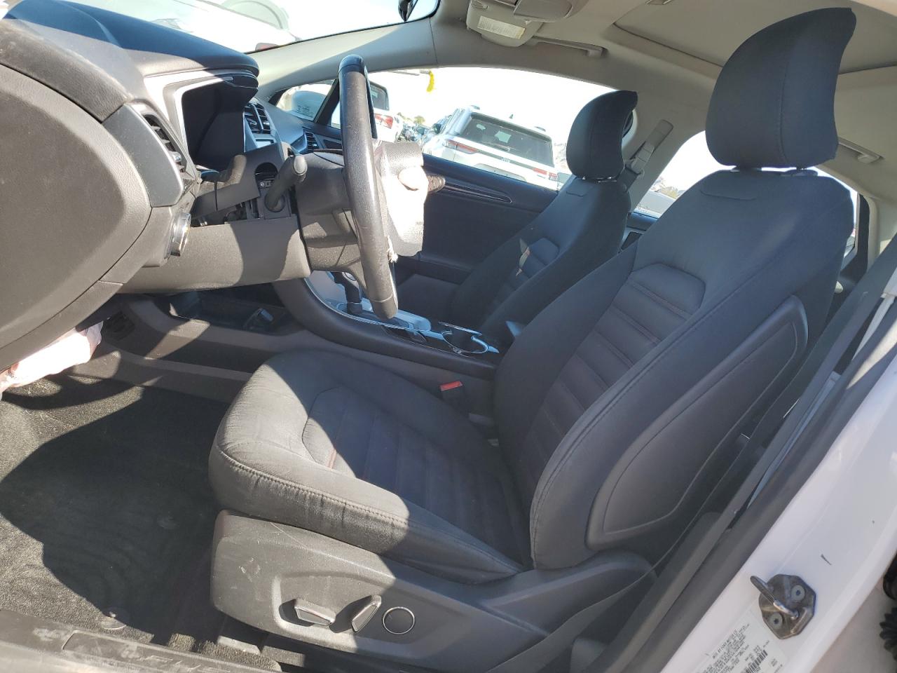 2016 Ford Fusion - Image 7