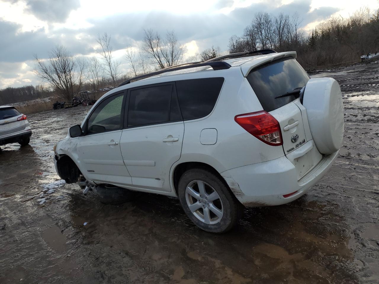 2008 Toyota RAV 4 - Image 2