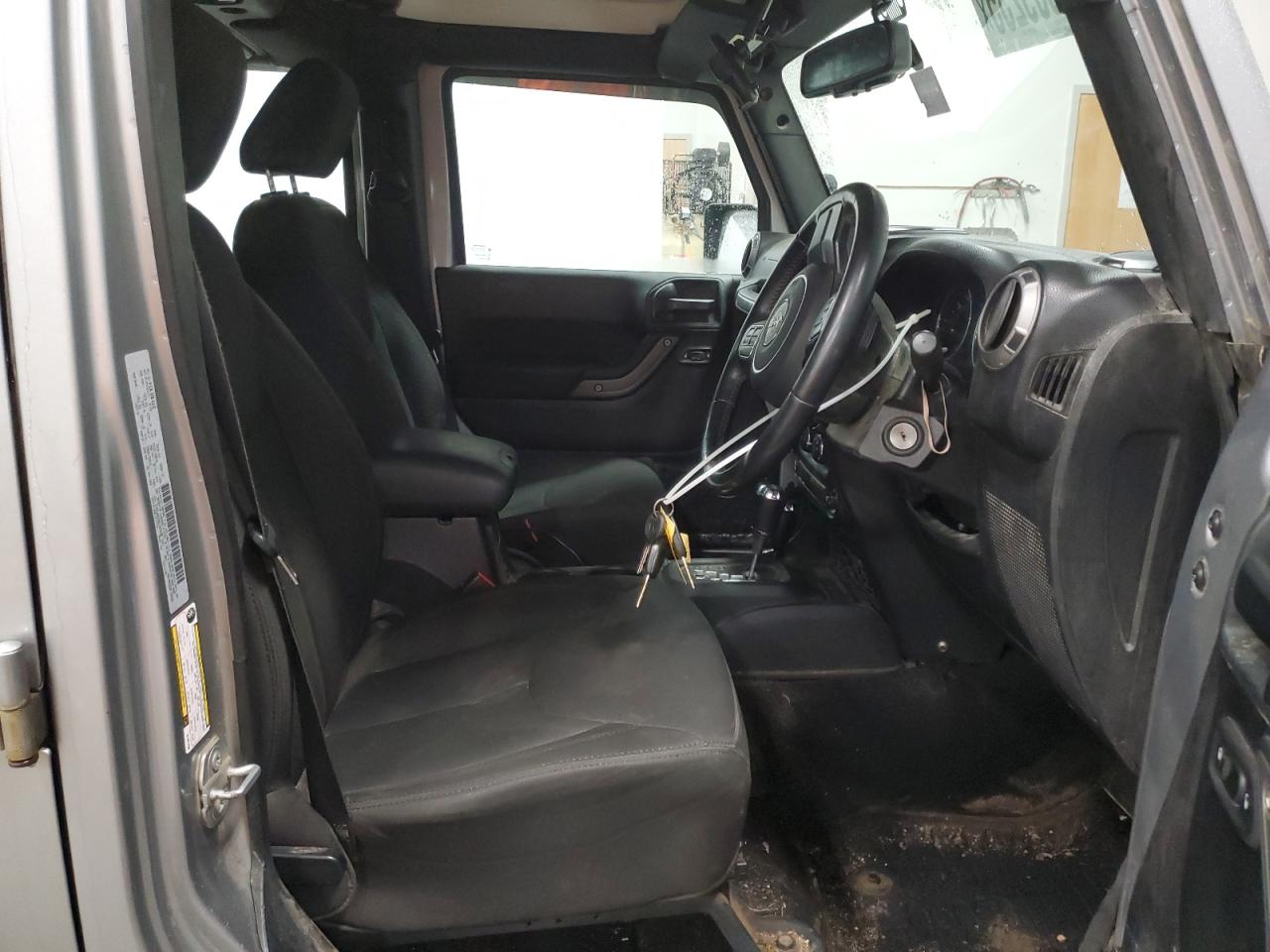 2016 Jeep Wrangler - Image 7