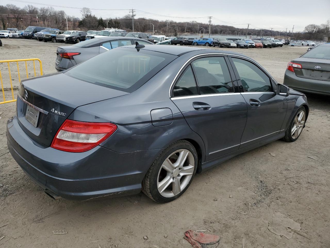 2010 Mercedes-Benz C-klasse - Image 3