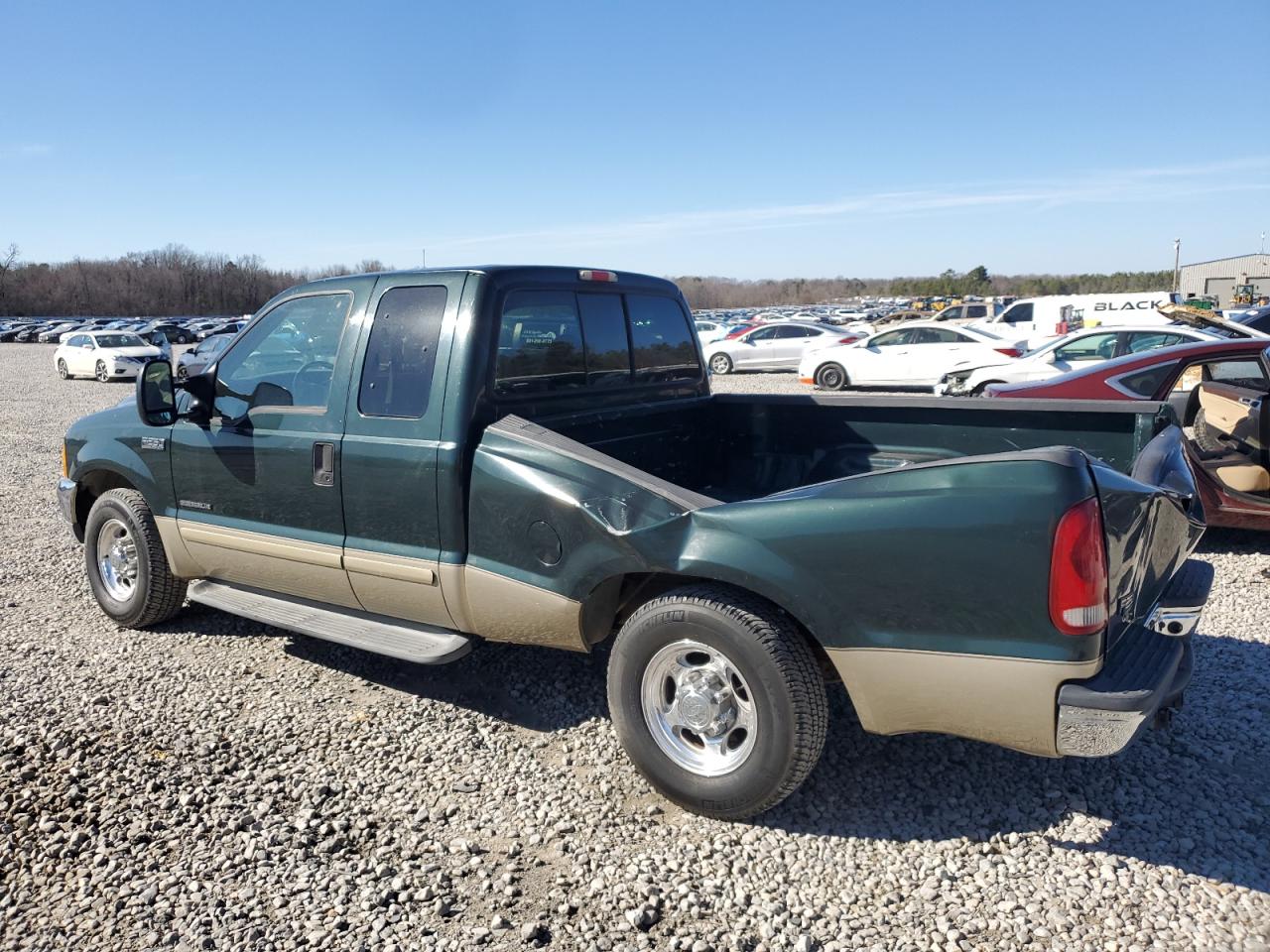 2001 Ford F250 - Image 2