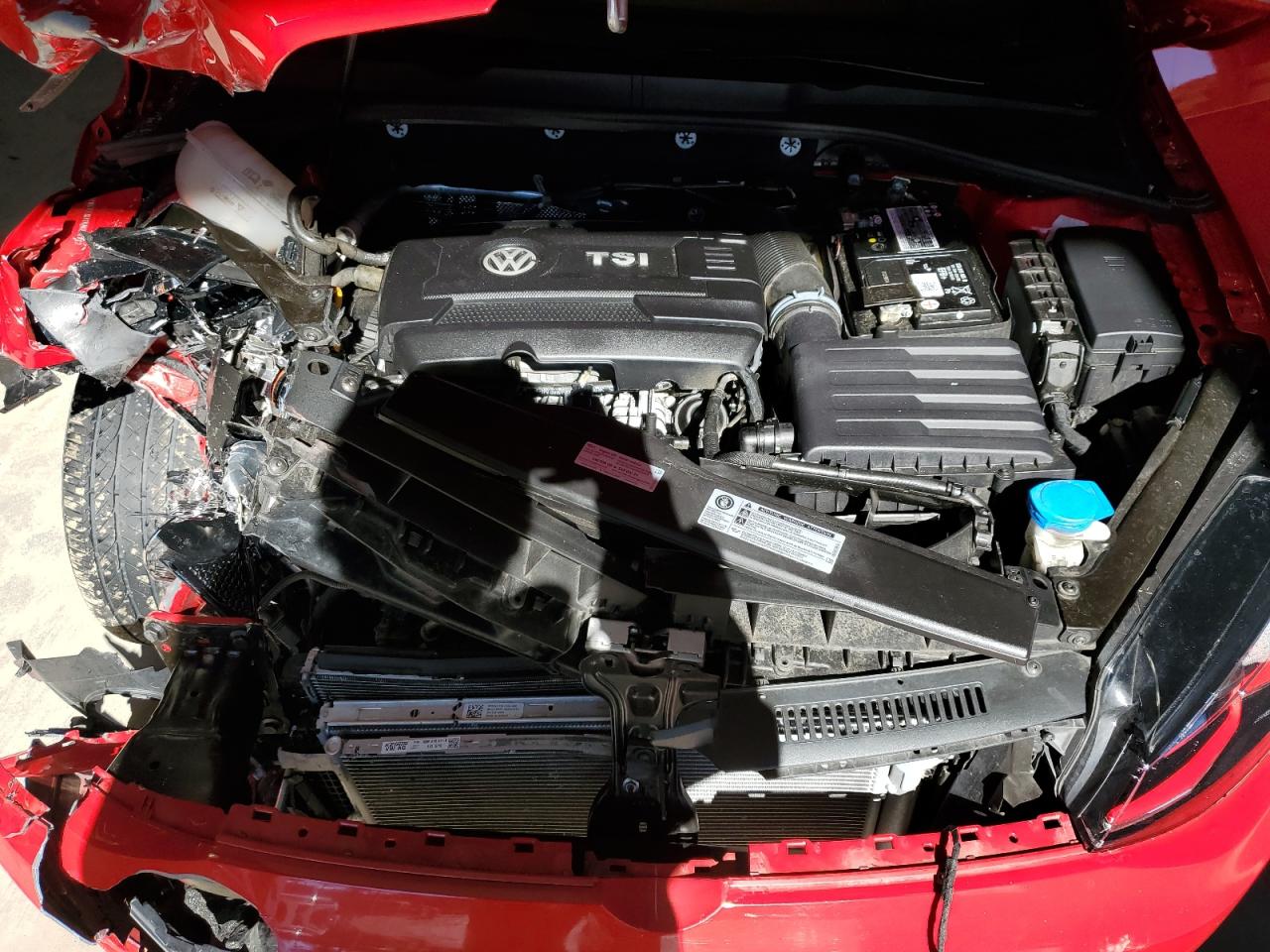 2019 Volkswagen GTI - Image 12