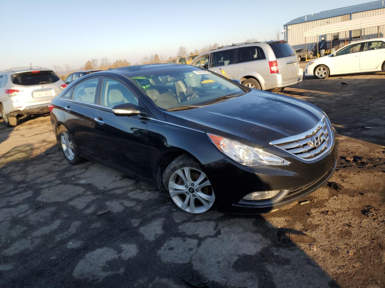 2011 Hyundai Sonata - Image 4