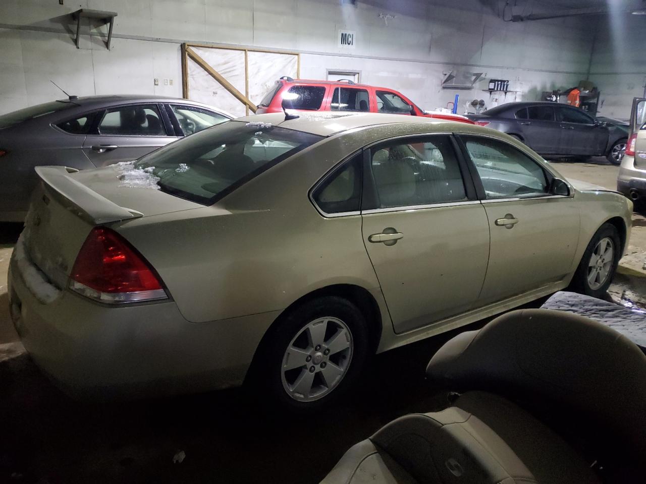 2010 Chevrolet Impala - Image 3