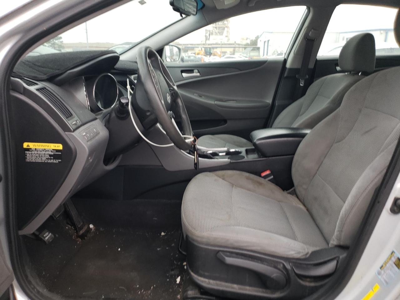 2014 Hyundai Sonata - Image 7
