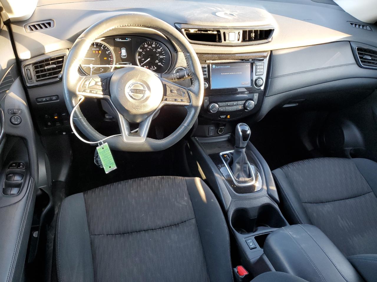 2017 Nissan Rogue - Image 8