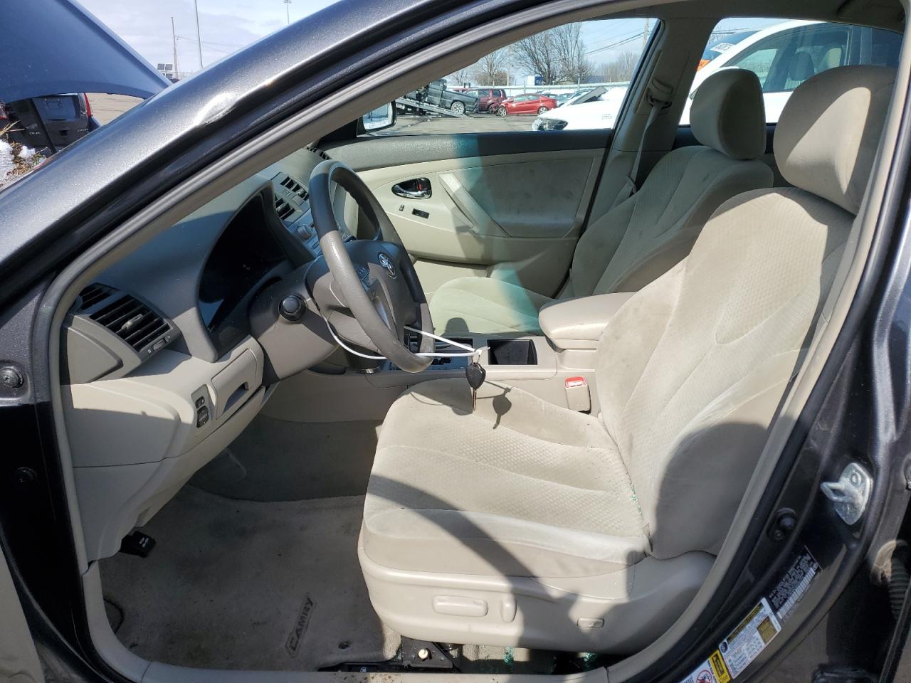 2009 Toyota Camry - Image 7