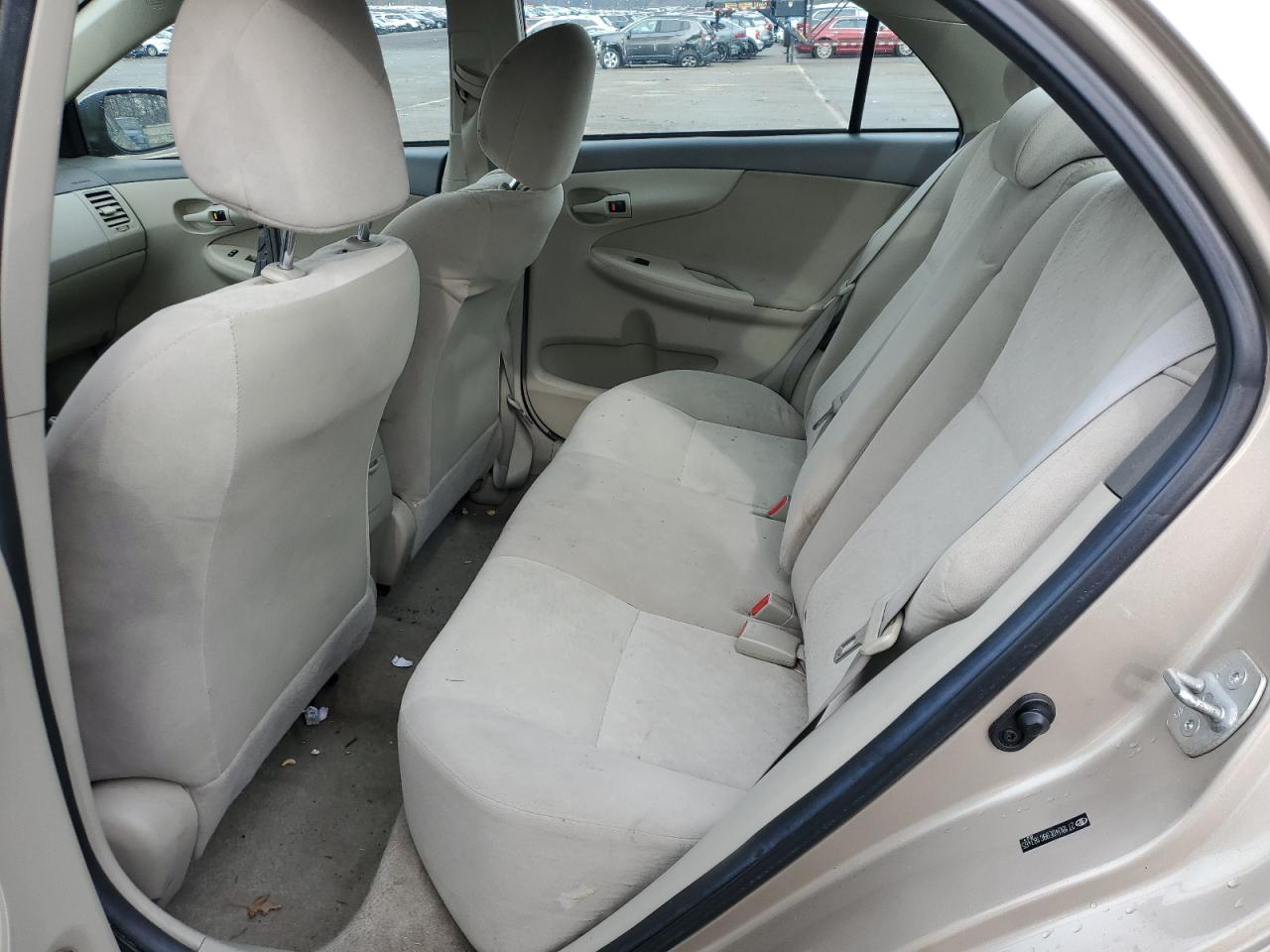 2009 Toyota Corolla - Image 11
