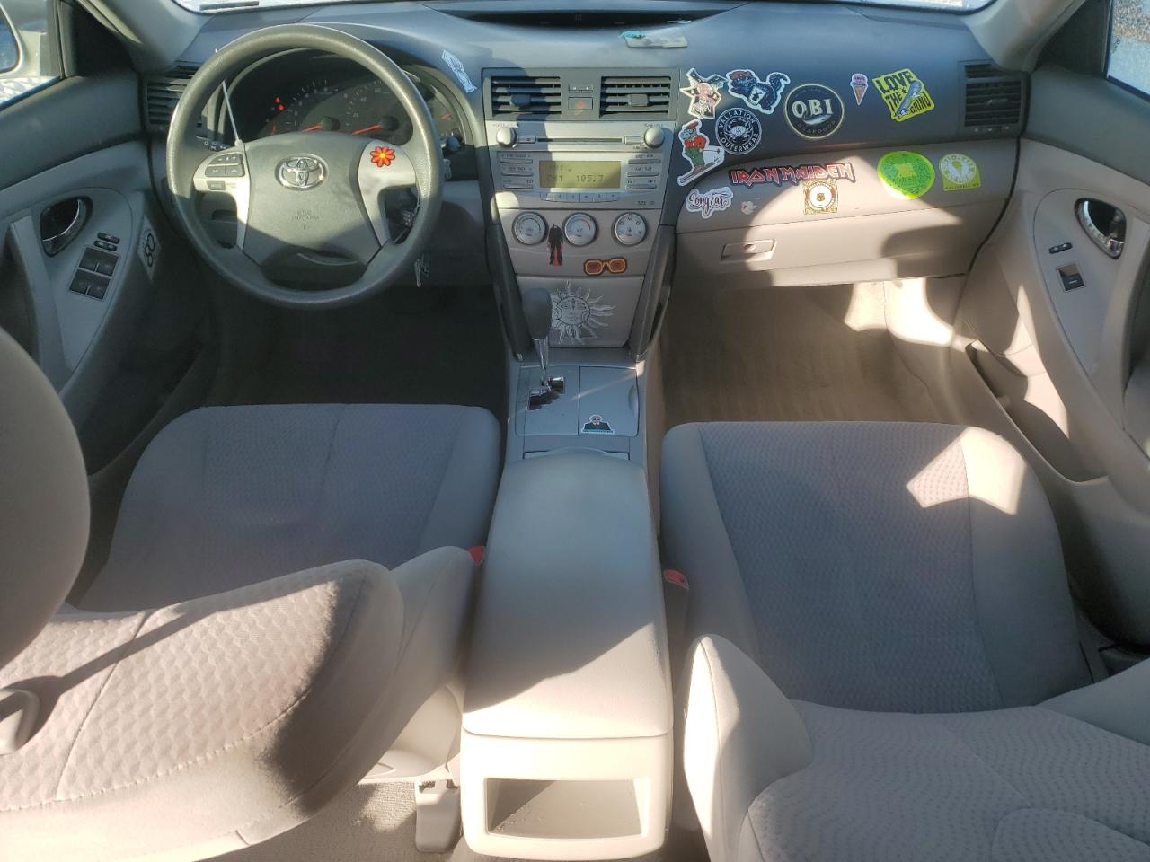 2011 Toyota Camry - Image 8