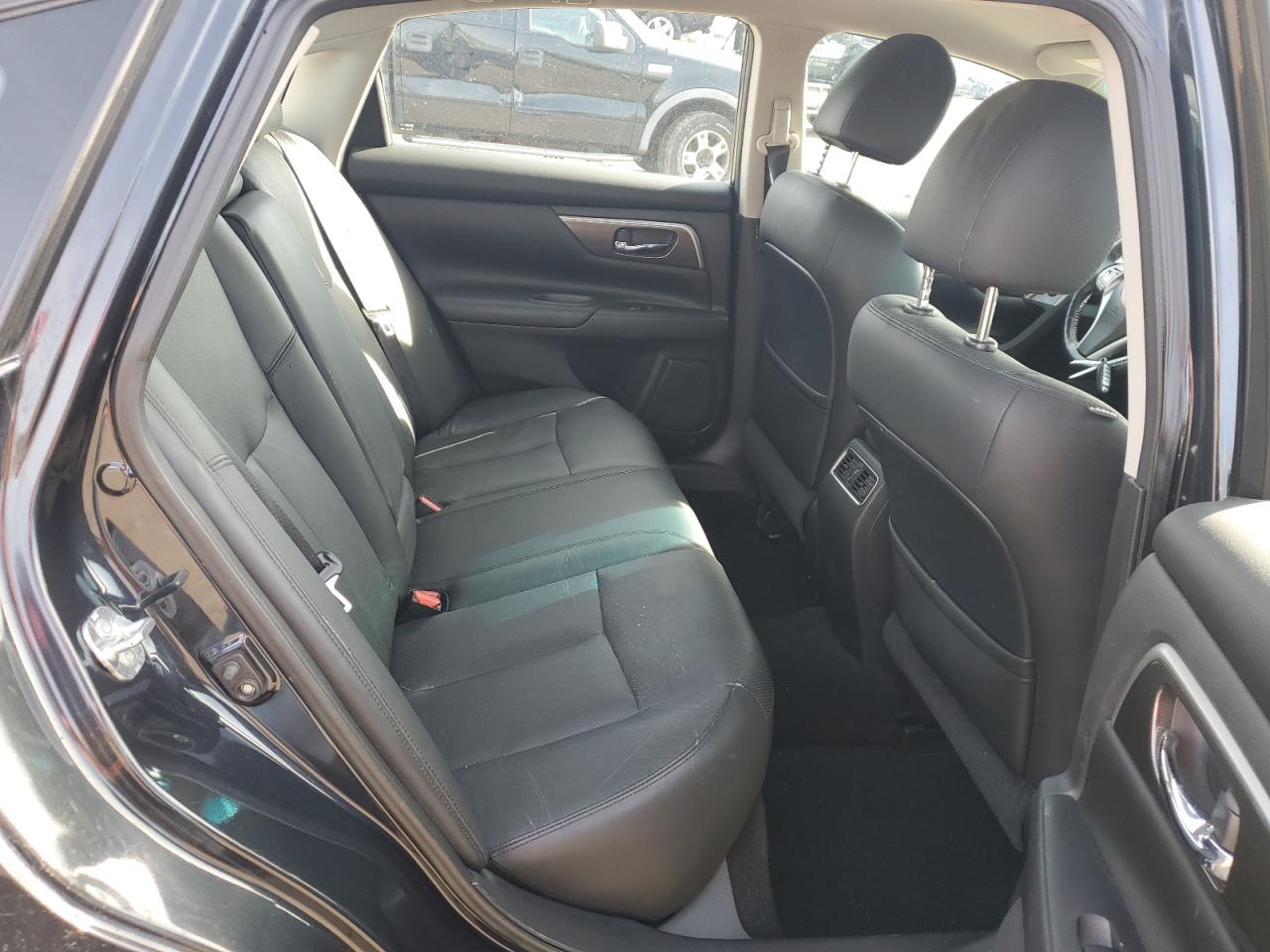 2014 Nissan Altima - Image 11