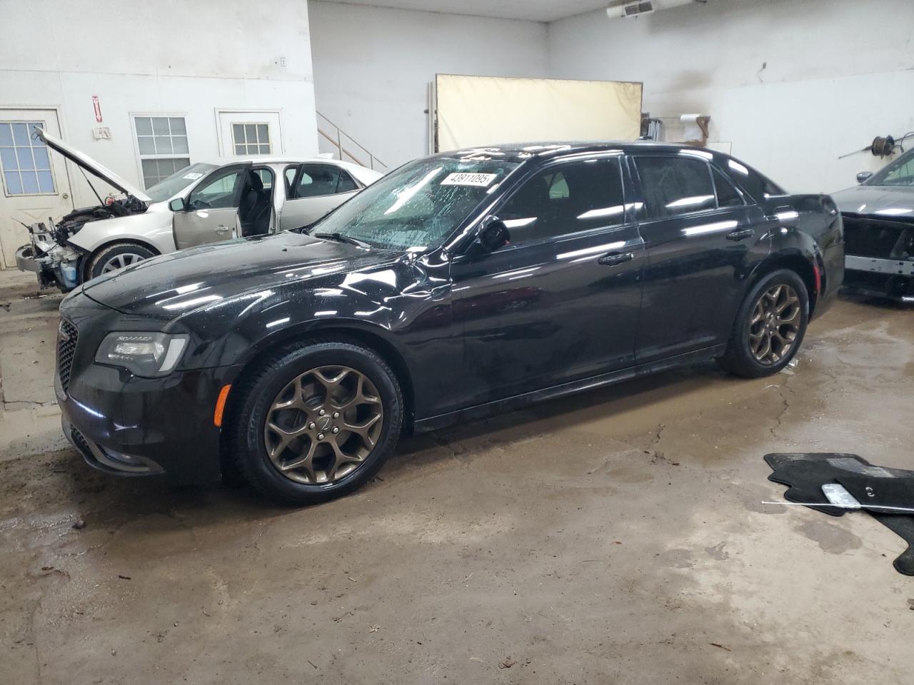 2016 Chrysler 300 - Image 1