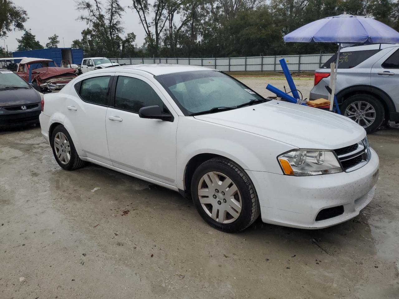 2013 Dodge Avenger - Image 4