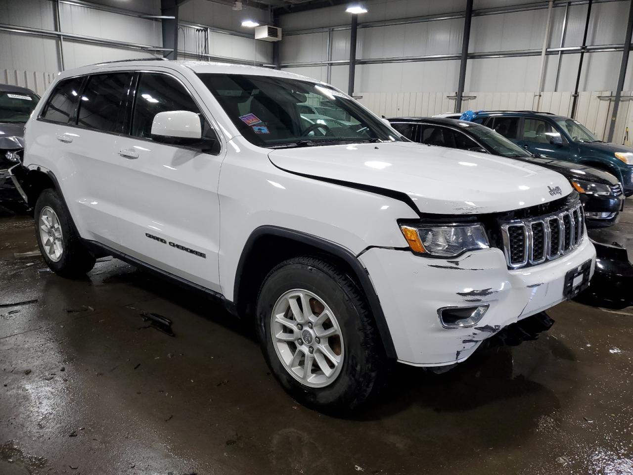 2018 Jeep Grand Cherokee - Image 4