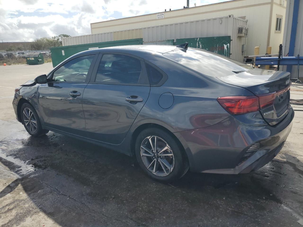 2023 Kia Forte - Image 2