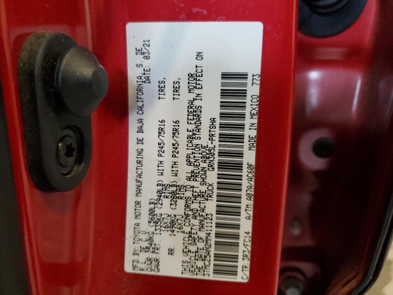 2021 Toyota Tacoma - Image 12