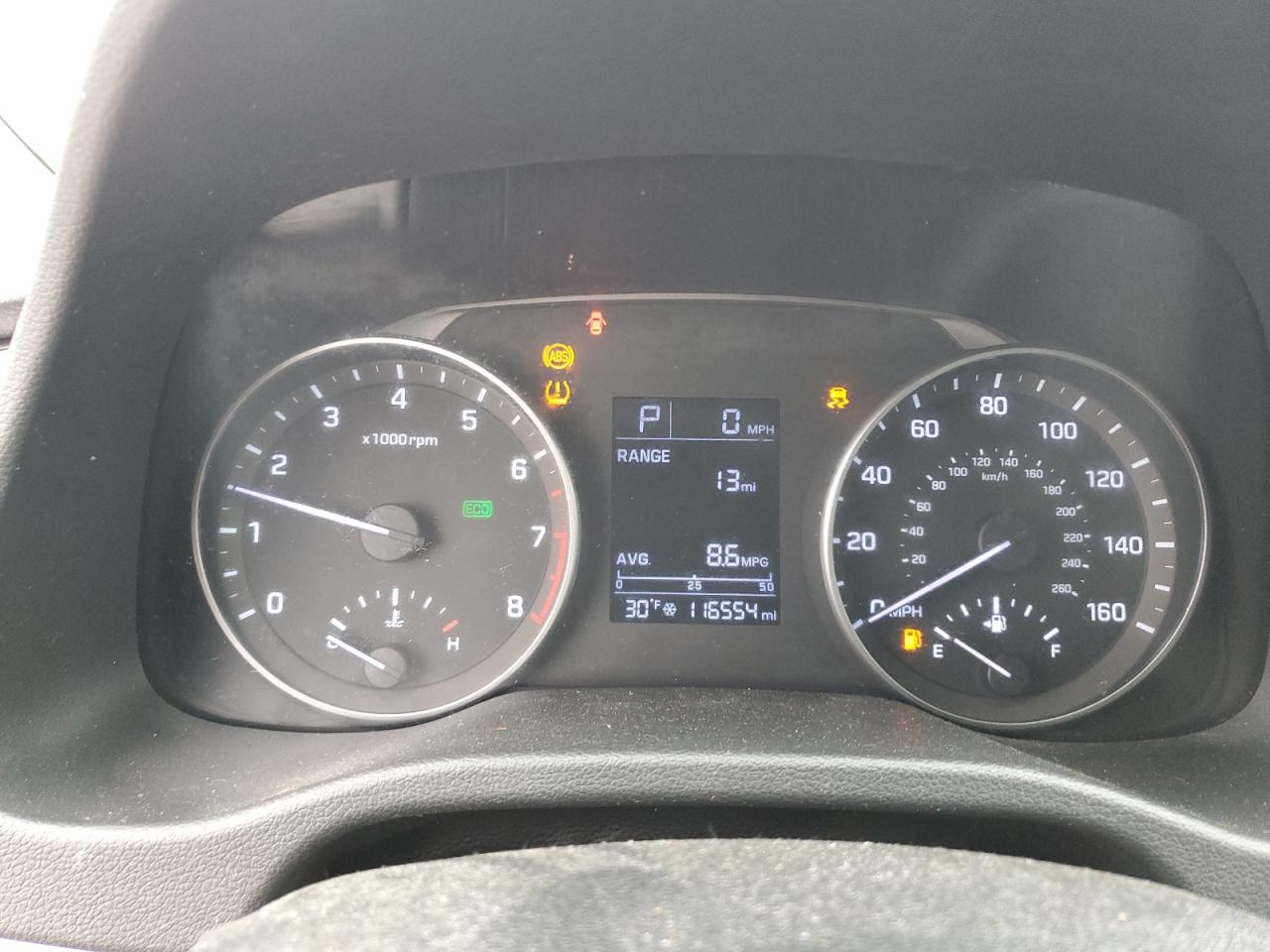 2017 Hyundai Elantra - Image 9