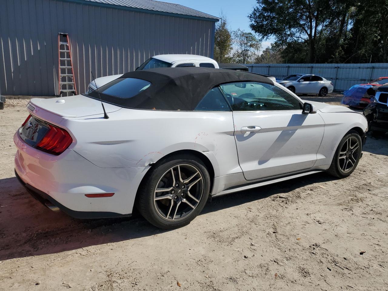 2020 Ford Mustang - Image 3