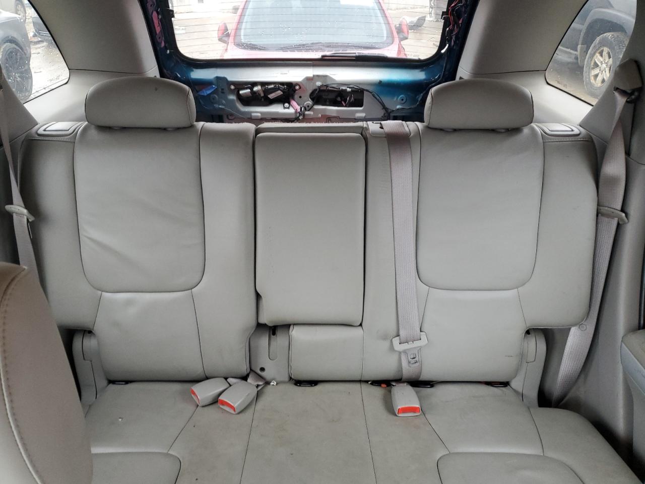 2007 Chevrolet Equinox - Image 10