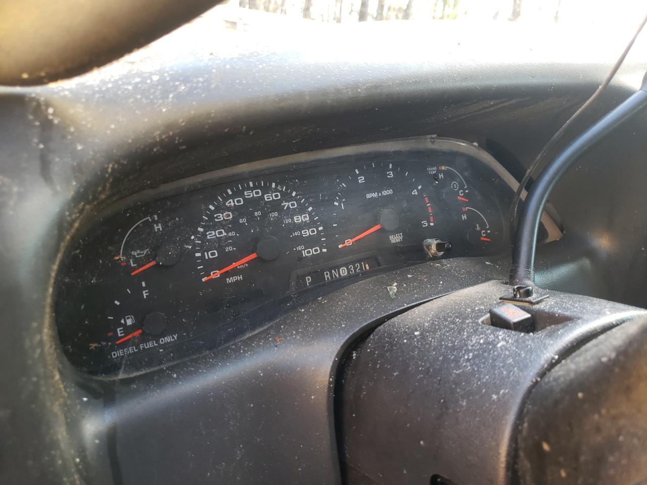 2003 Ford F250 - Image 9