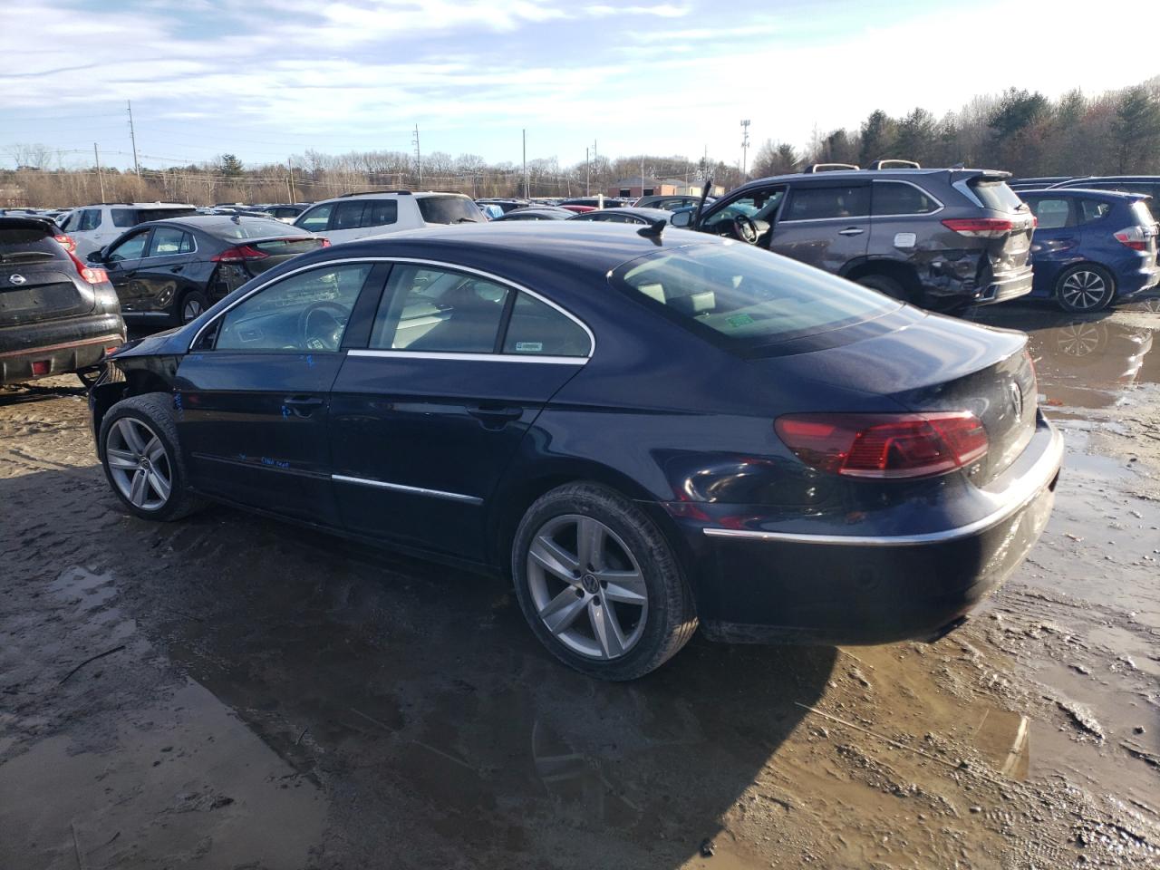 2016 Volkswagen Passat CC - Image 2