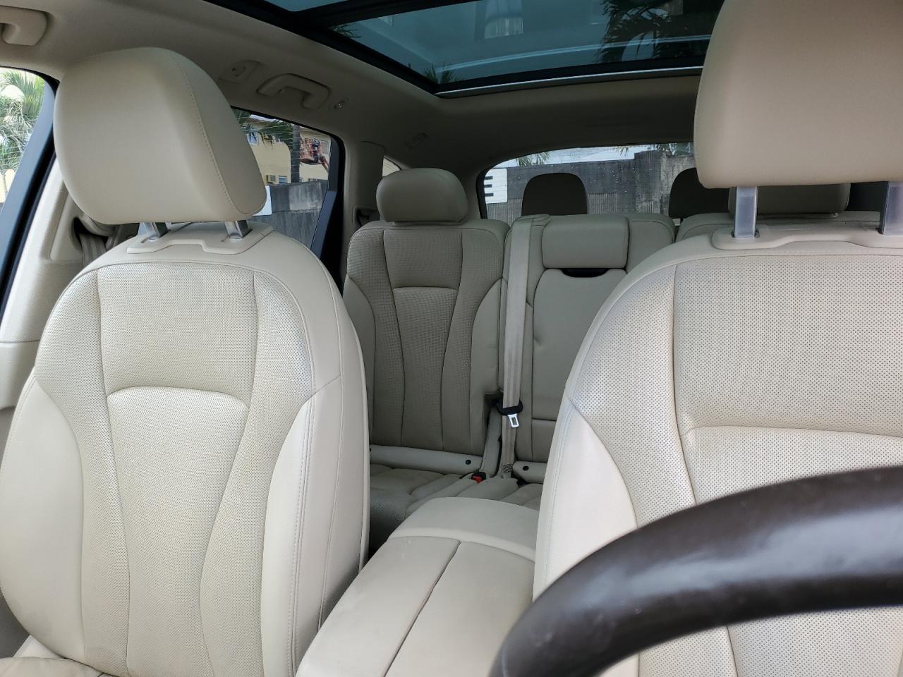 2017 Audi Q7 - Image 10