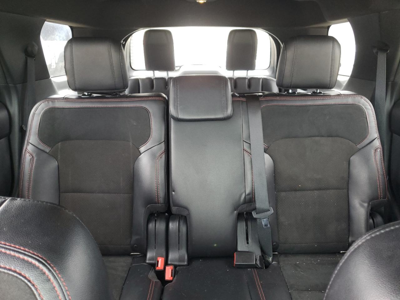 2018 Ford Explorer - Image 10