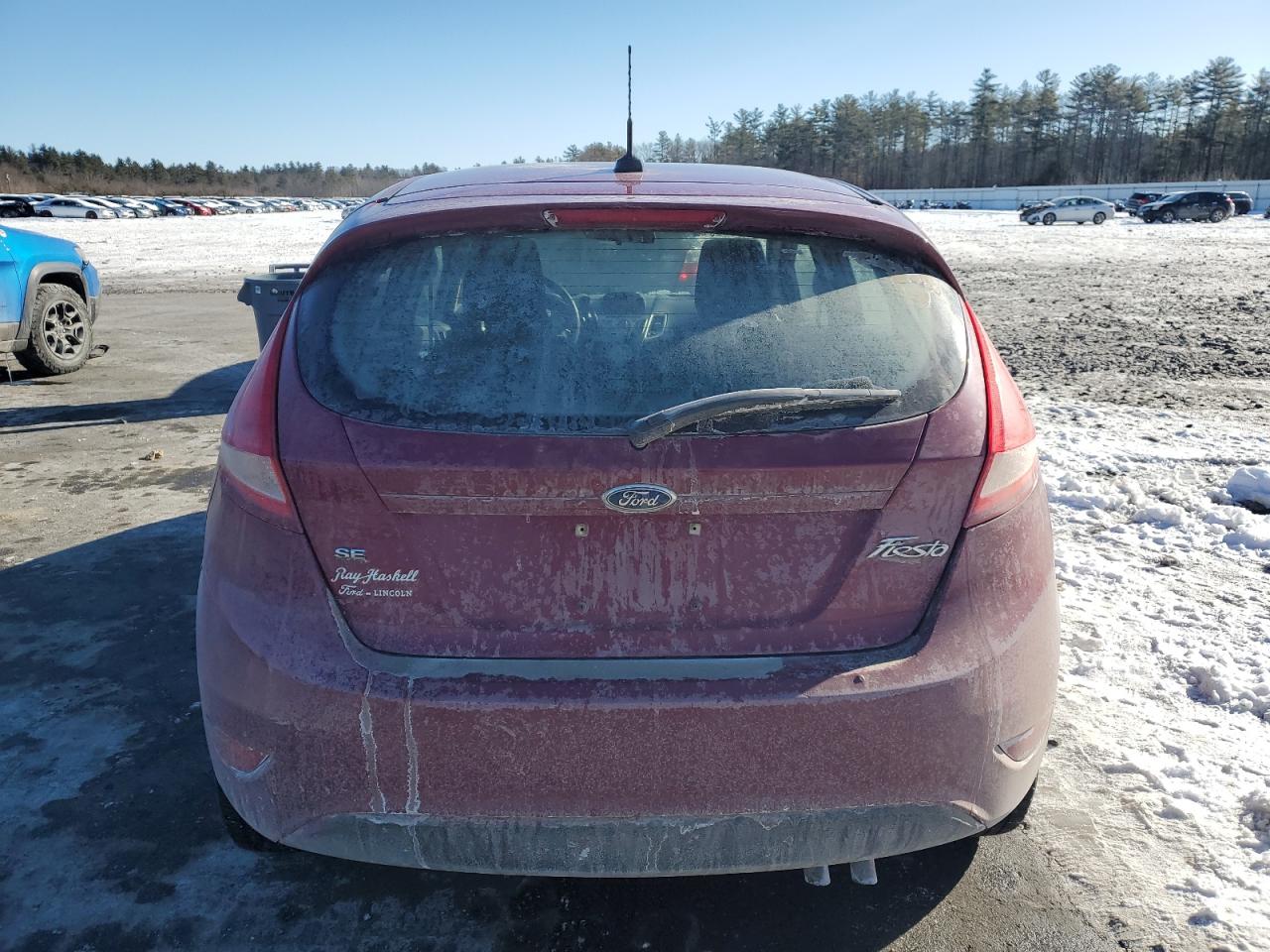 2011 Ford Fiesta - Image 6