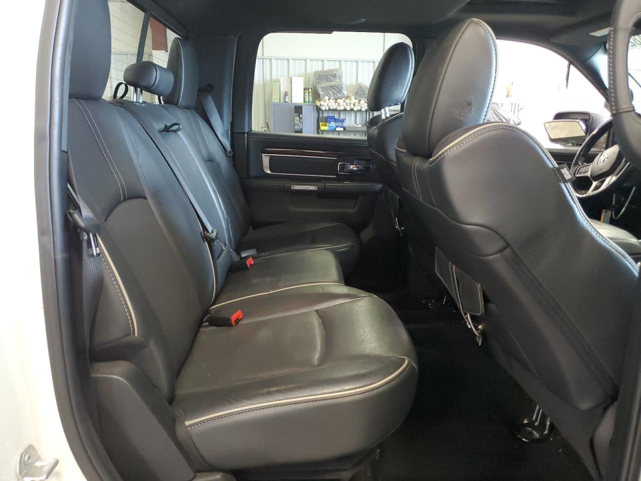 2016 RAM 1500 - Image 11