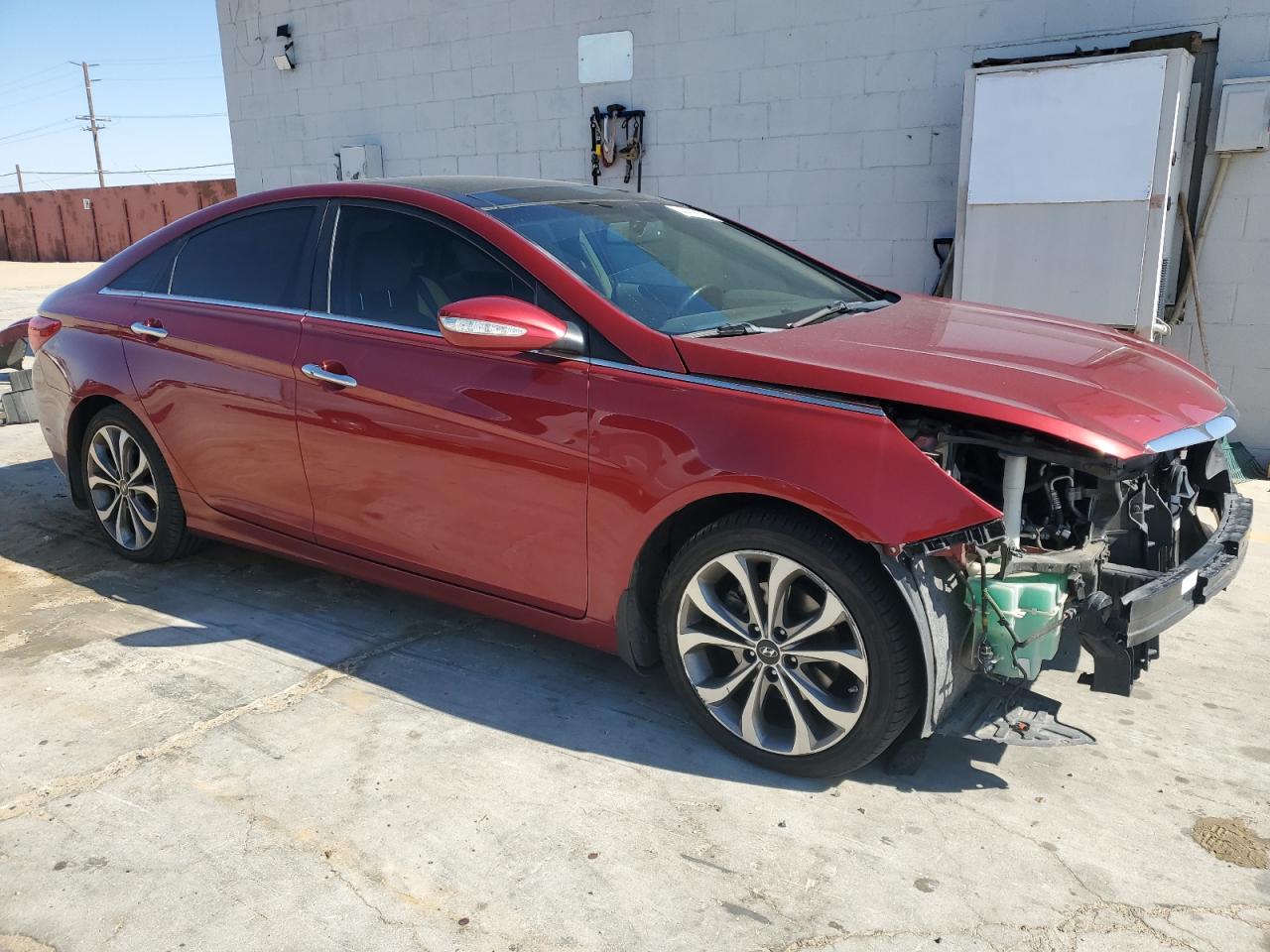 2013 Hyundai Sonata - Image 4