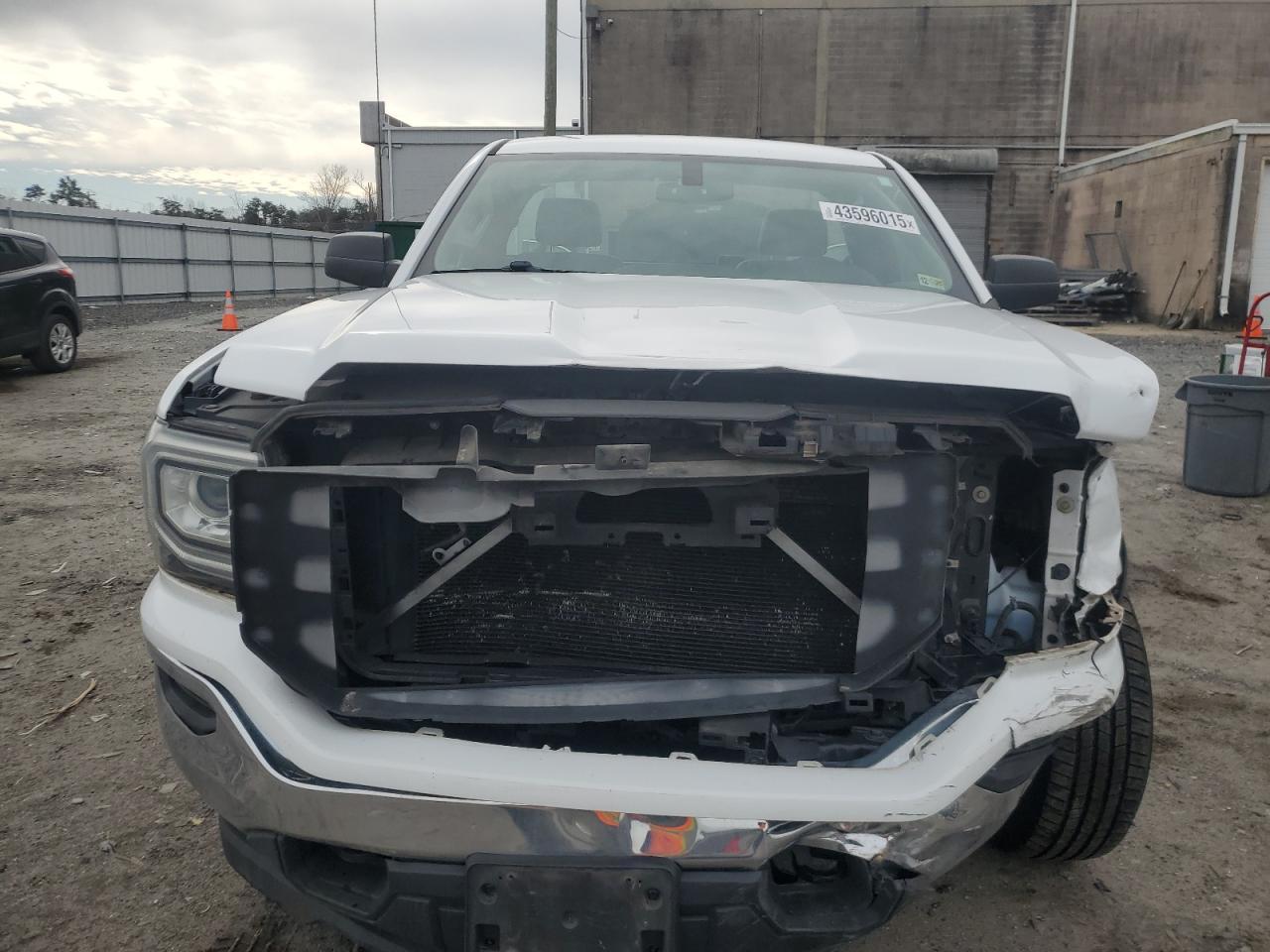 2016 GMC Sierra - Image 5