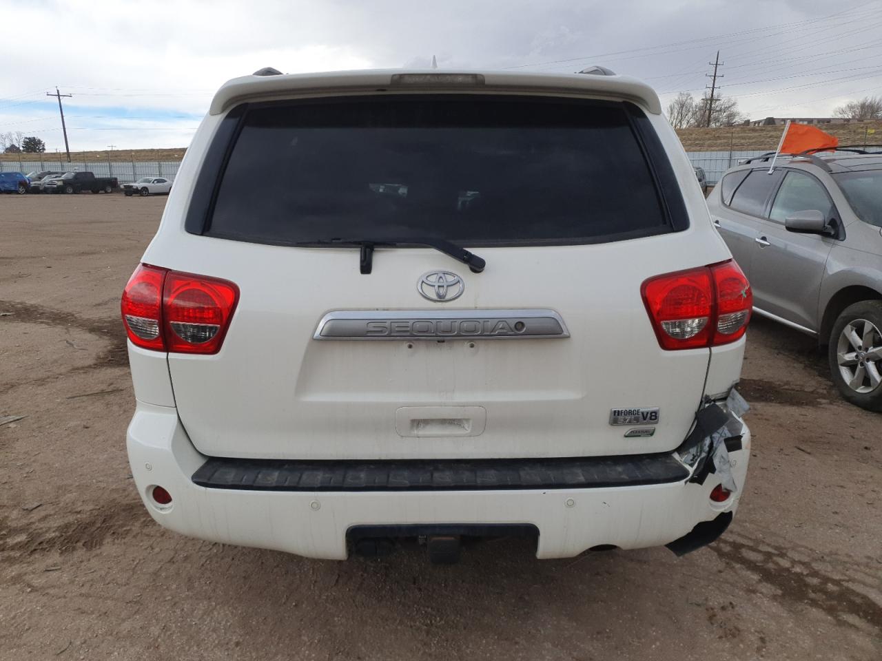 2014 Toyota Sequoia - Image 6