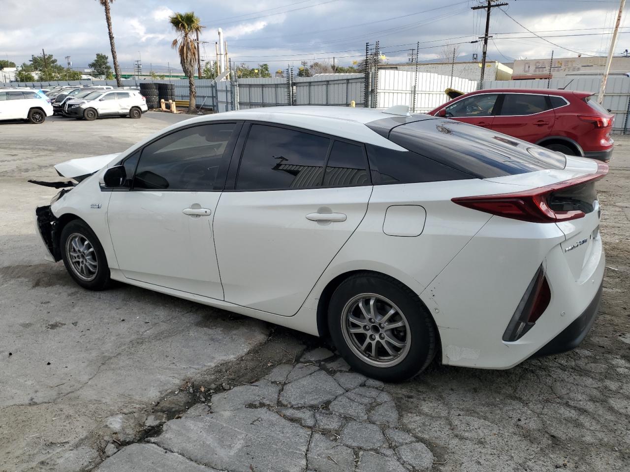 2017 Toyota Prius - Image 2