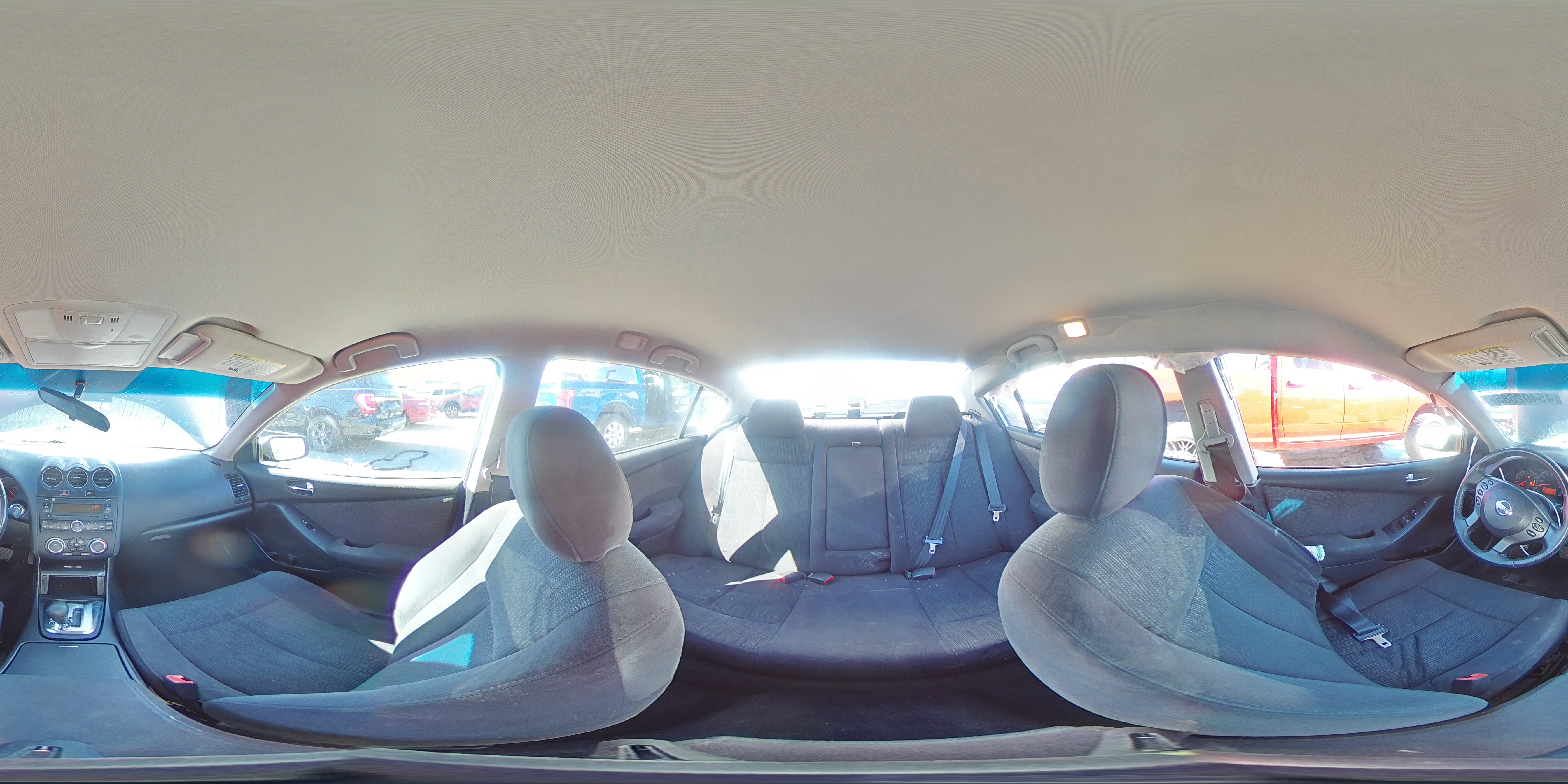 2012 Nissan Altima - Image 13