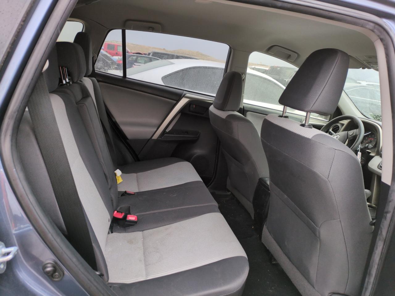2014 Toyota RAV 4 - Image 10