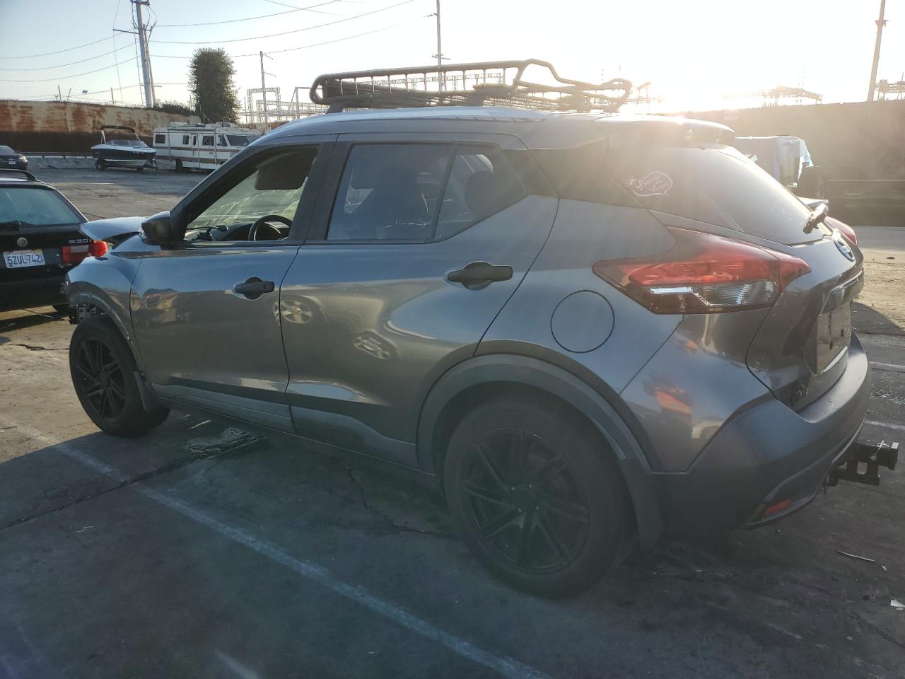 2018 Nissan Kicks - Image 2