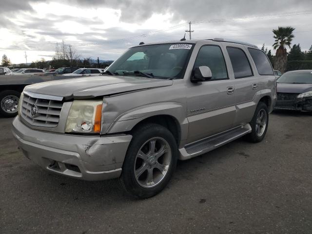 2004 Cadillac Escalade Luxury