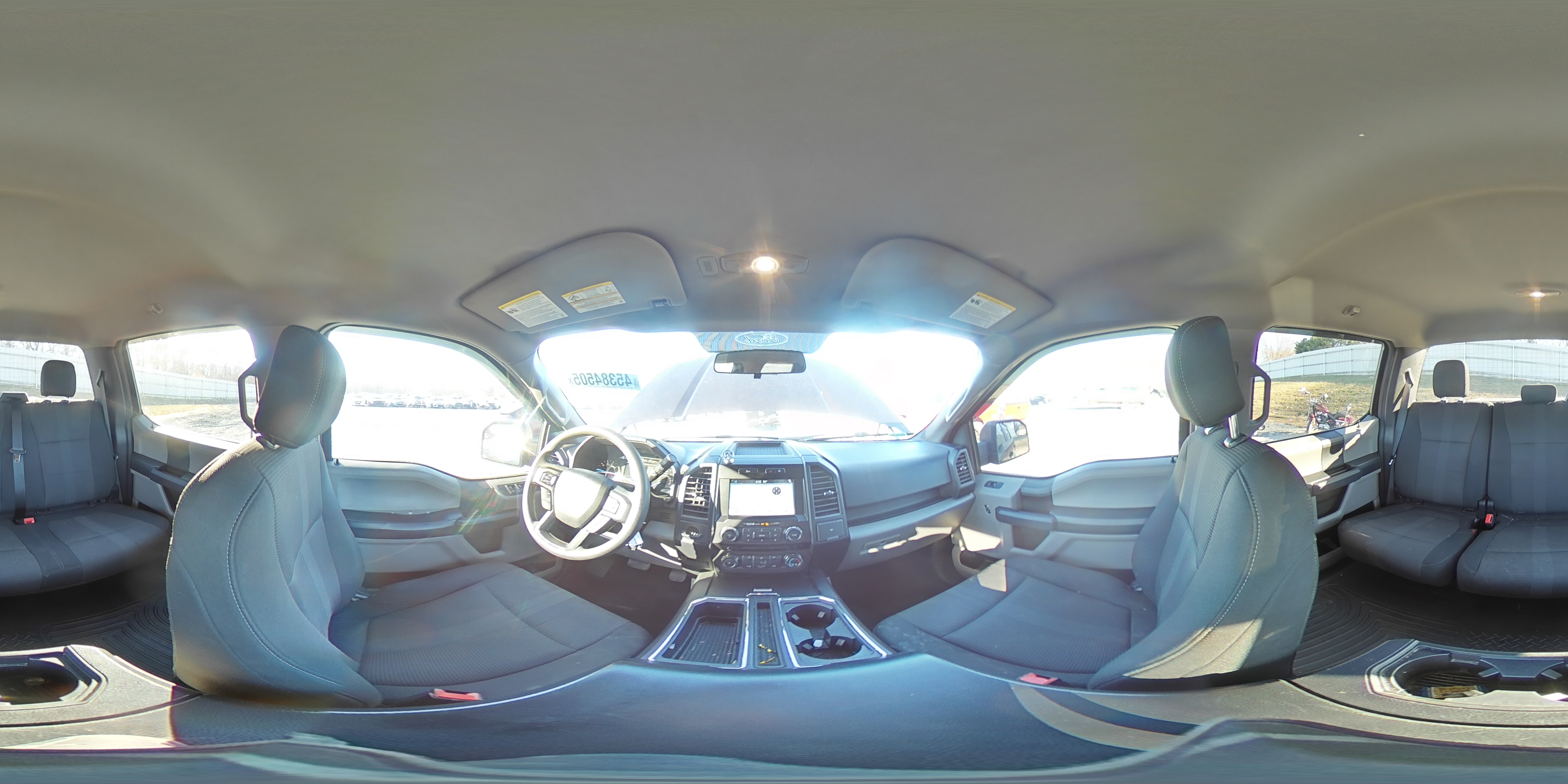 2018 Ford F-150 - Image 13