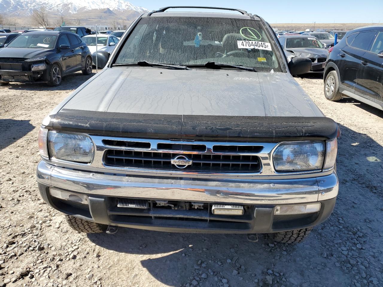 1998 Nissan Pathfinder - Image 5