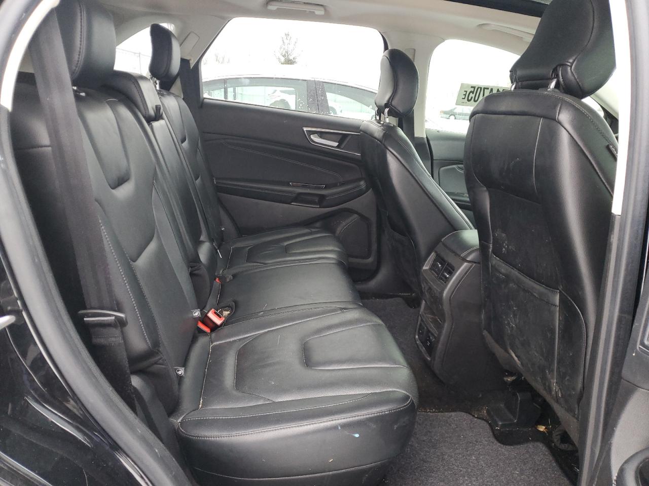 2017 Ford Edge - Image 11