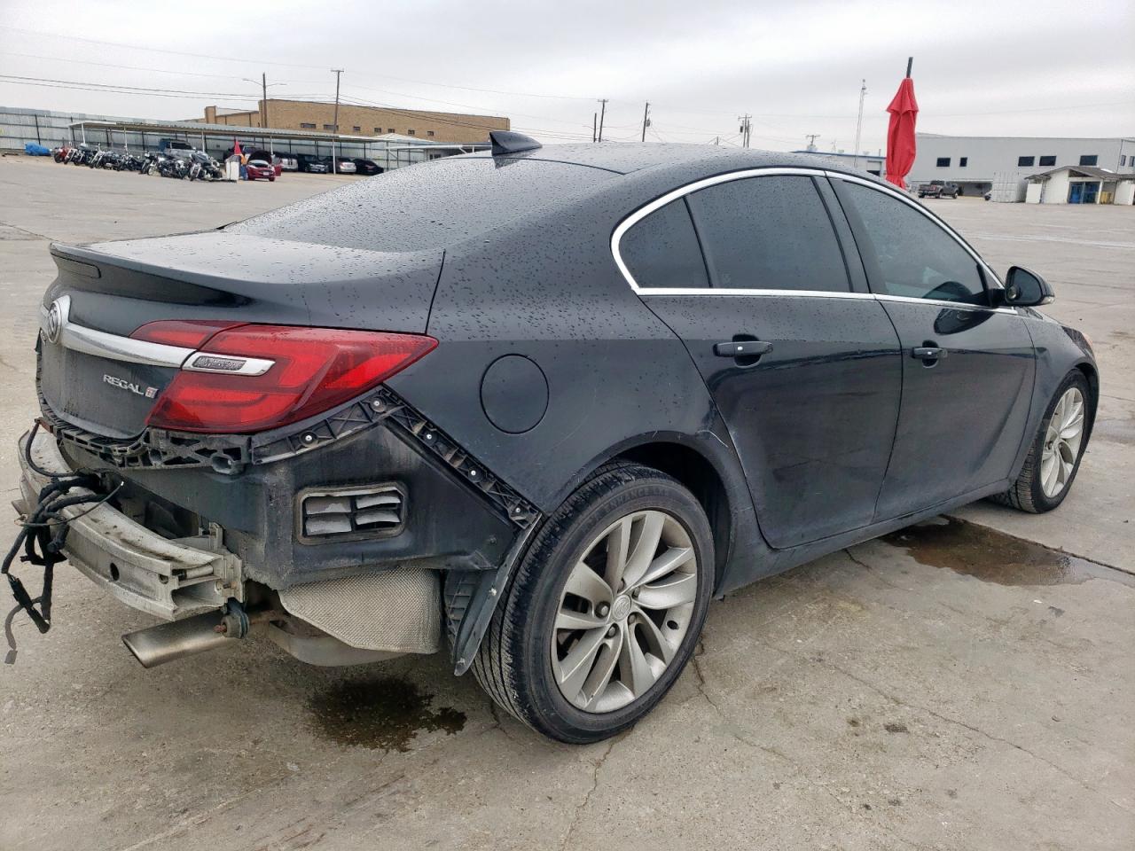 2016 Buick Regal - Image 3