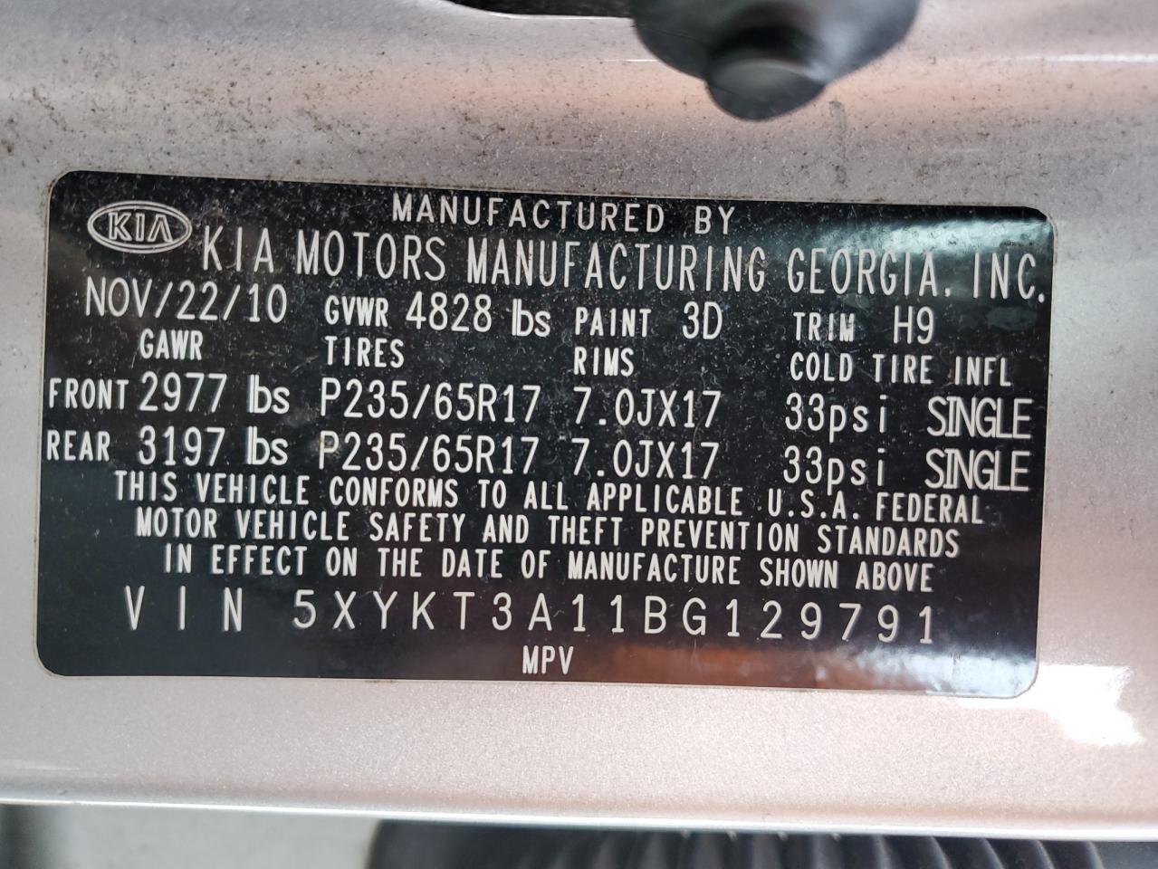 2011 Kia Sorento - Image 14
