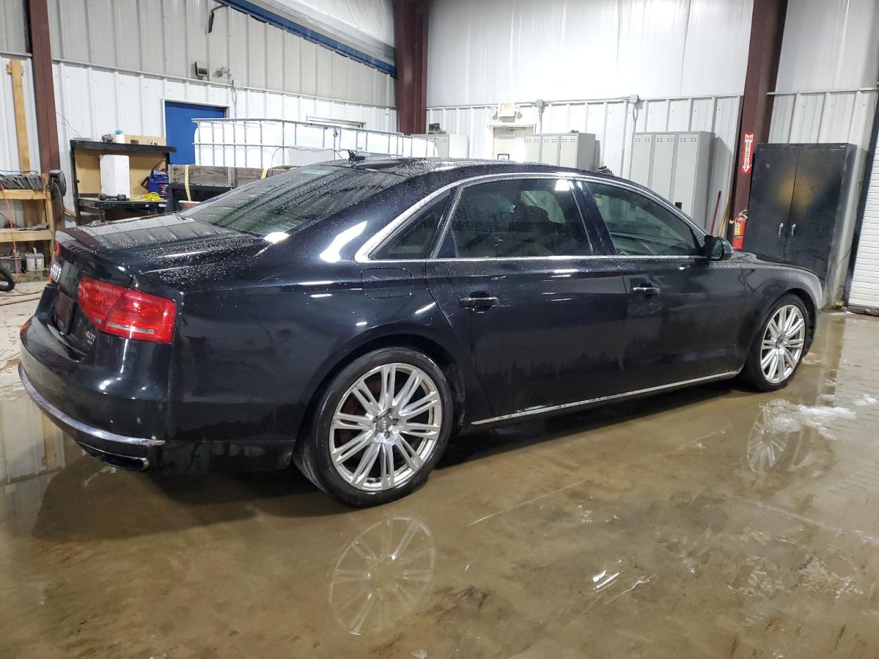 2014 Audi A8 - Image 3