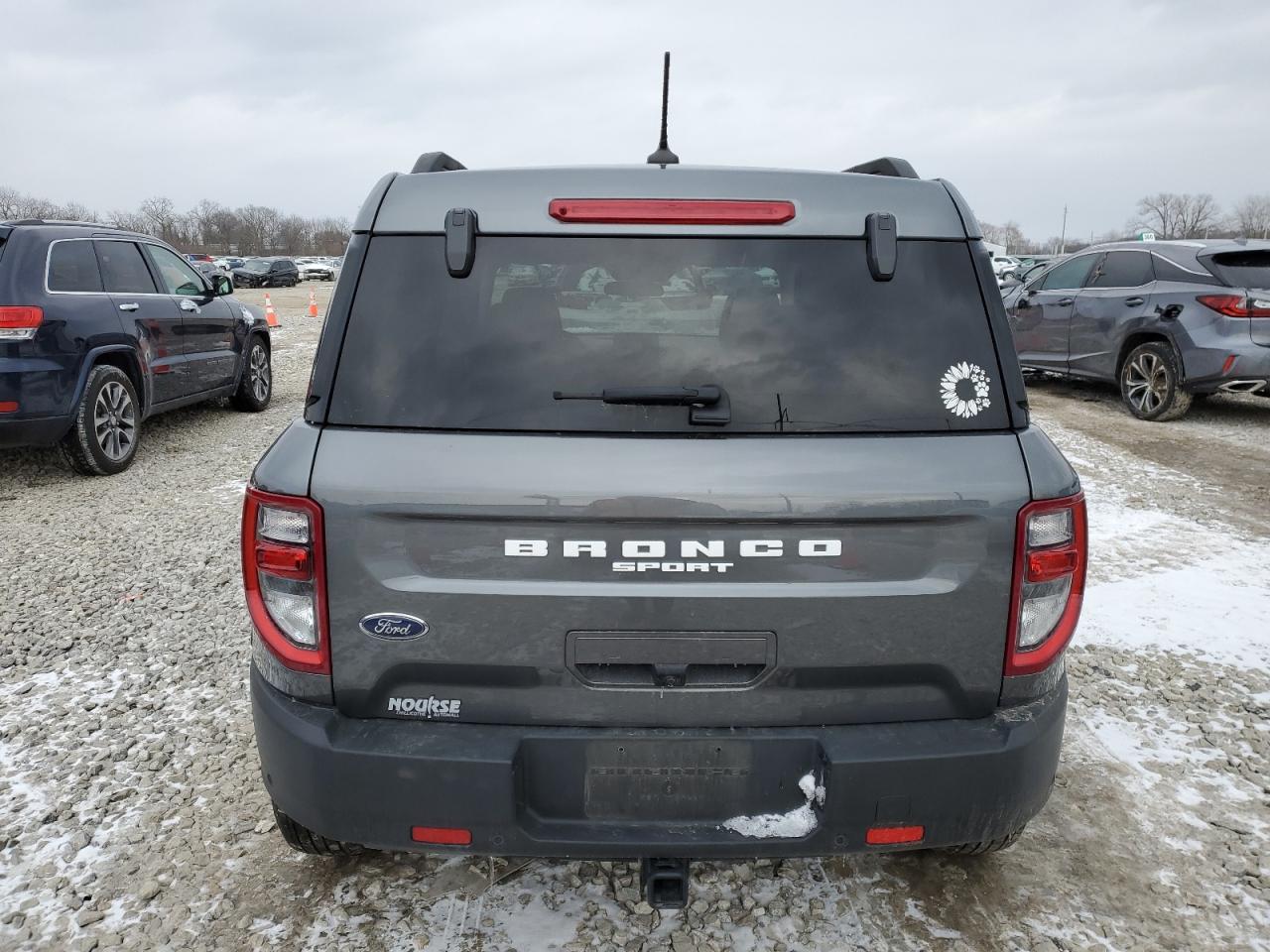2022 Ford Bronco - Image 6