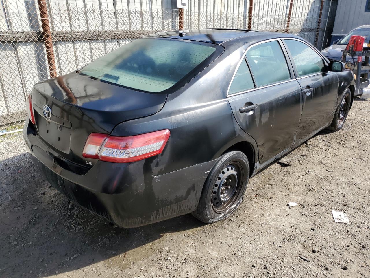 2010 Toyota Camry - Image 3