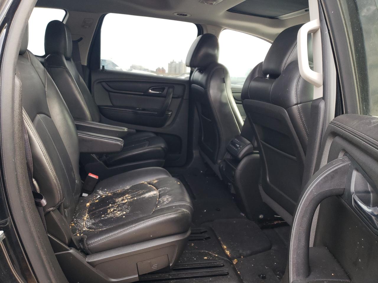 2014 Chevrolet Traverse - Image 11