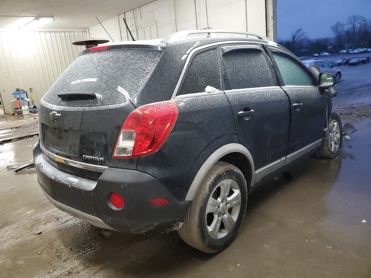 2014 Chevrolet Captiva - Image 3