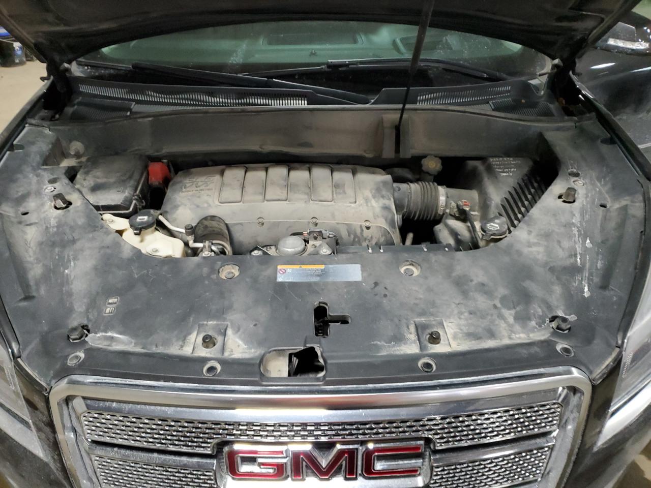 2014 GMC Acadia - Image 12