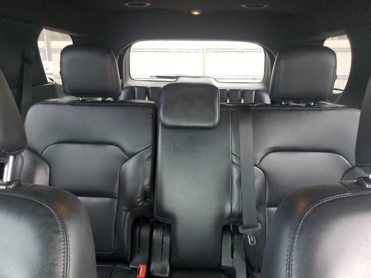 2019 Ford Explorer - Image 10