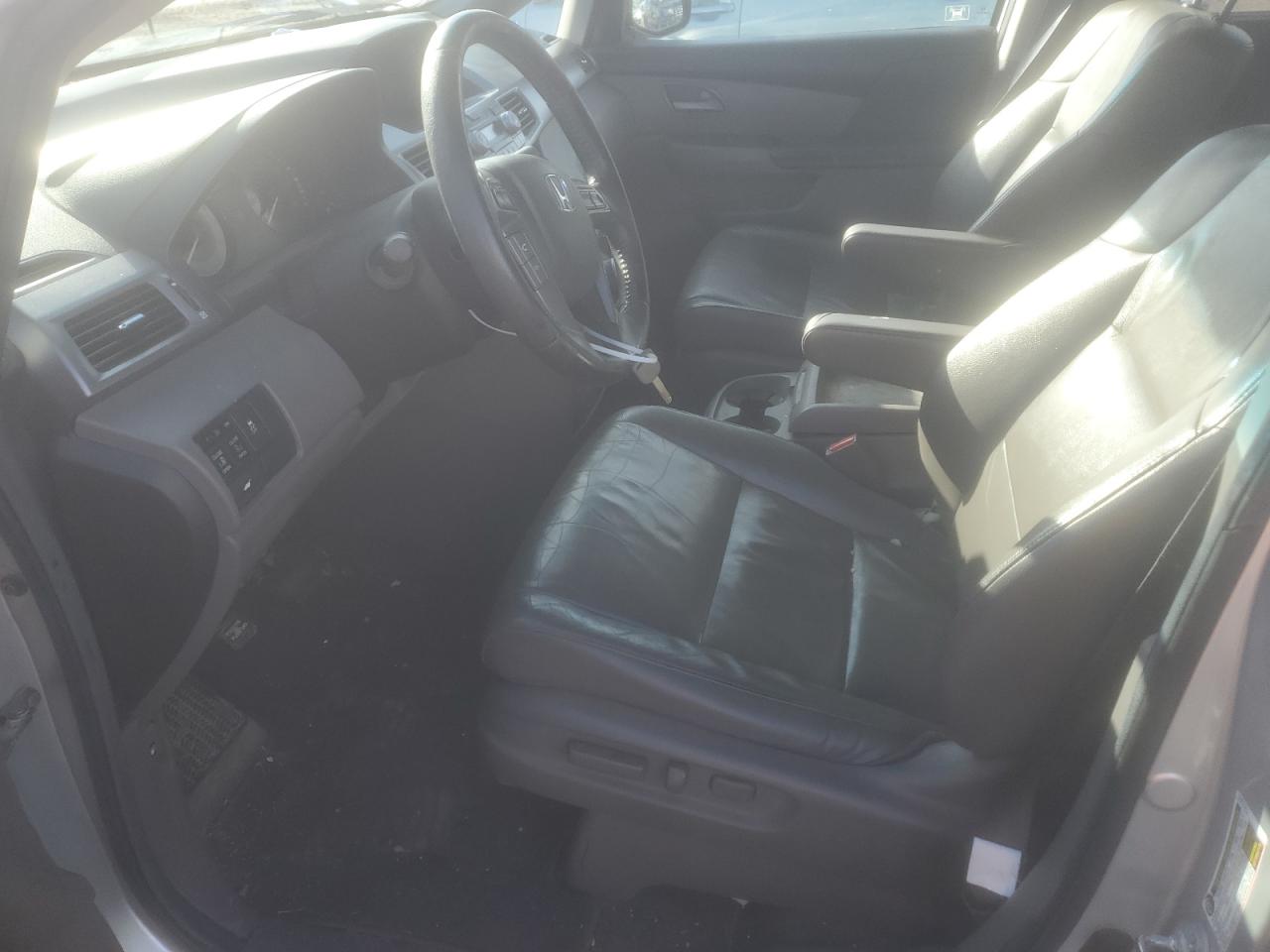 2011 Honda Odyssey - Image 7