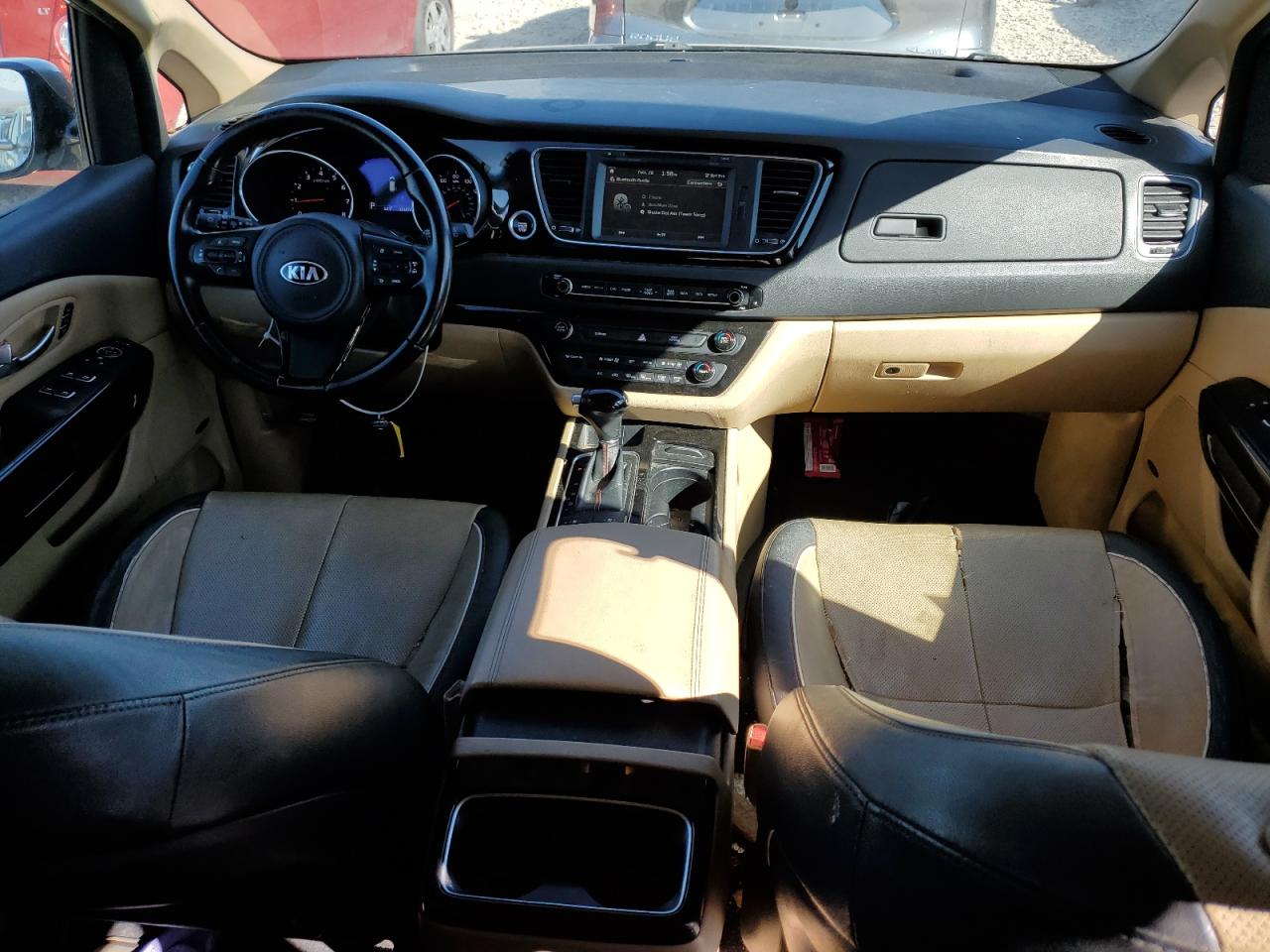 2015 Kia Sedona - Image 8